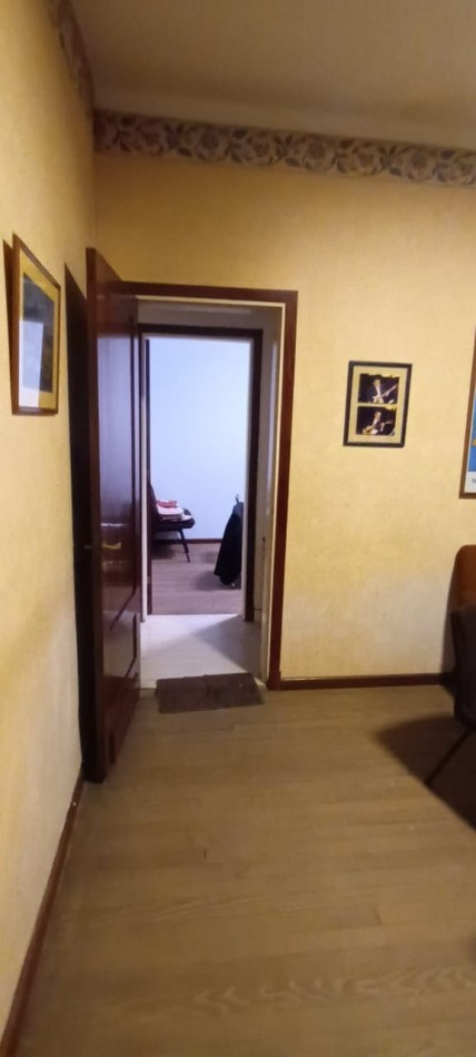 Oportunidad Casa 5 ambientes, ideal uso profesional La Perla