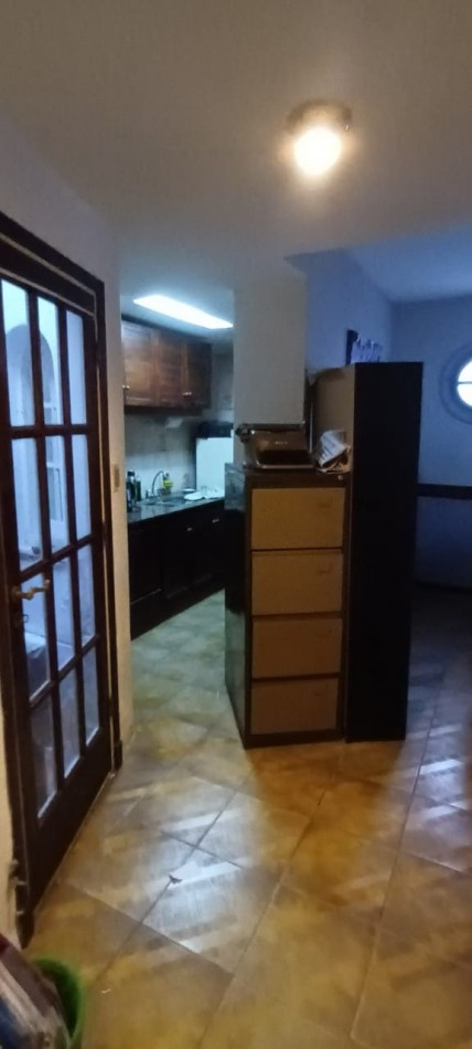 Oportunidad Casa 5 ambientes, ideal uso profesional La Perla