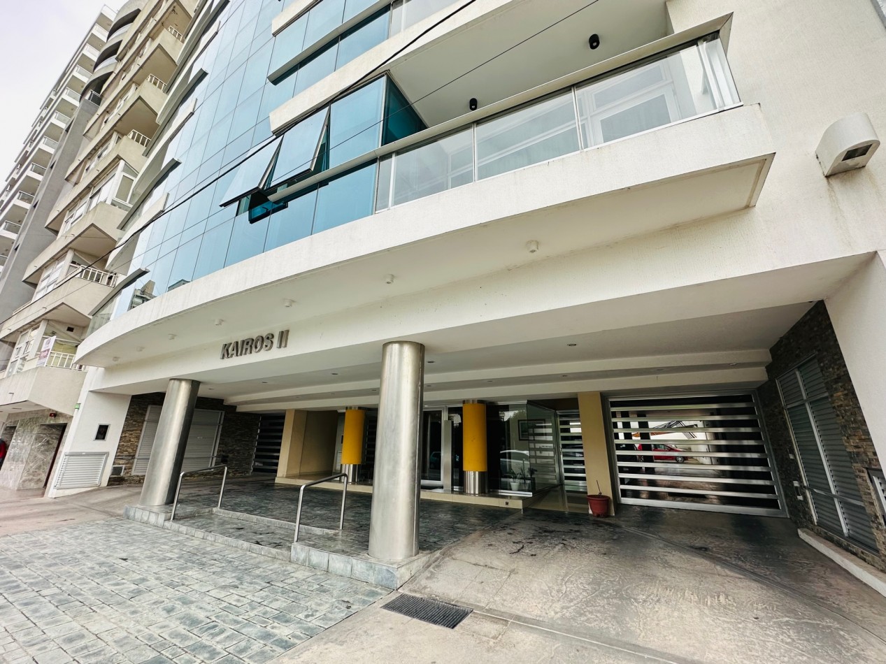 Venta amplio Semipiso con amenities y vista al mar