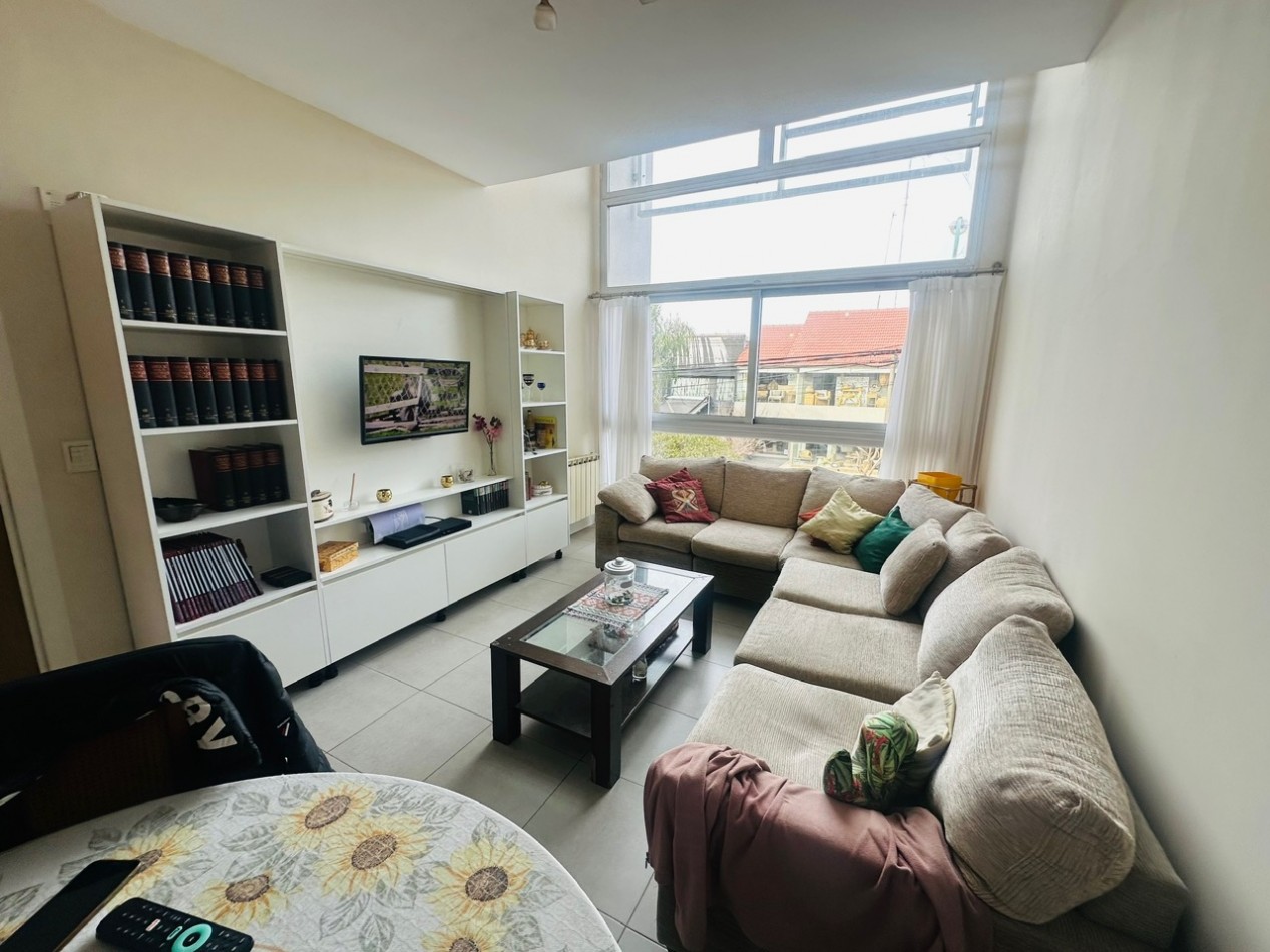 Semipiso moderno en Duplex Barrio Guemes