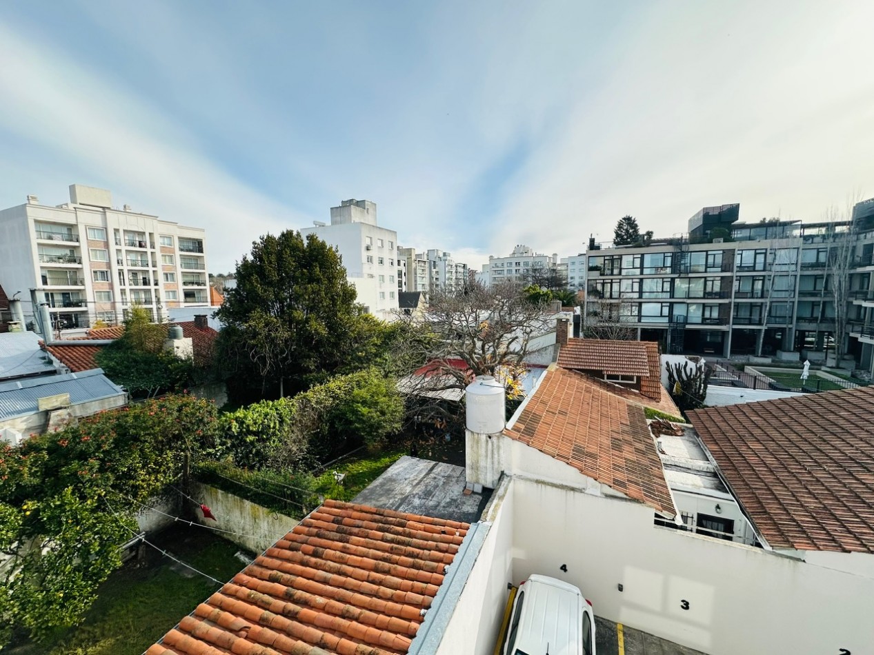 Semipiso moderno en Duplex Barrio Guemes