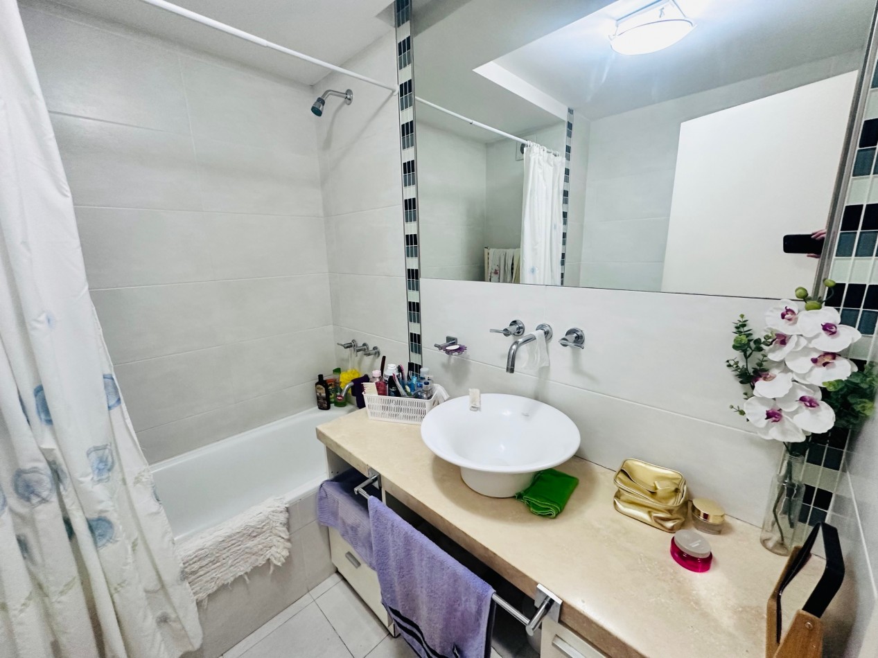 Semipiso moderno en Duplex Barrio Guemes