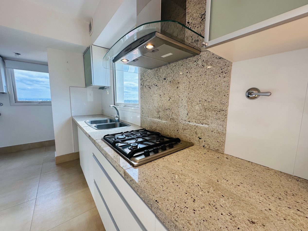 Alquiler Departamento con amenities y vista al mar