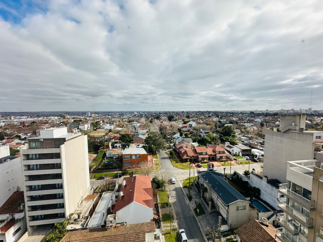 Alquiler Departamento con amenities y vista al mar