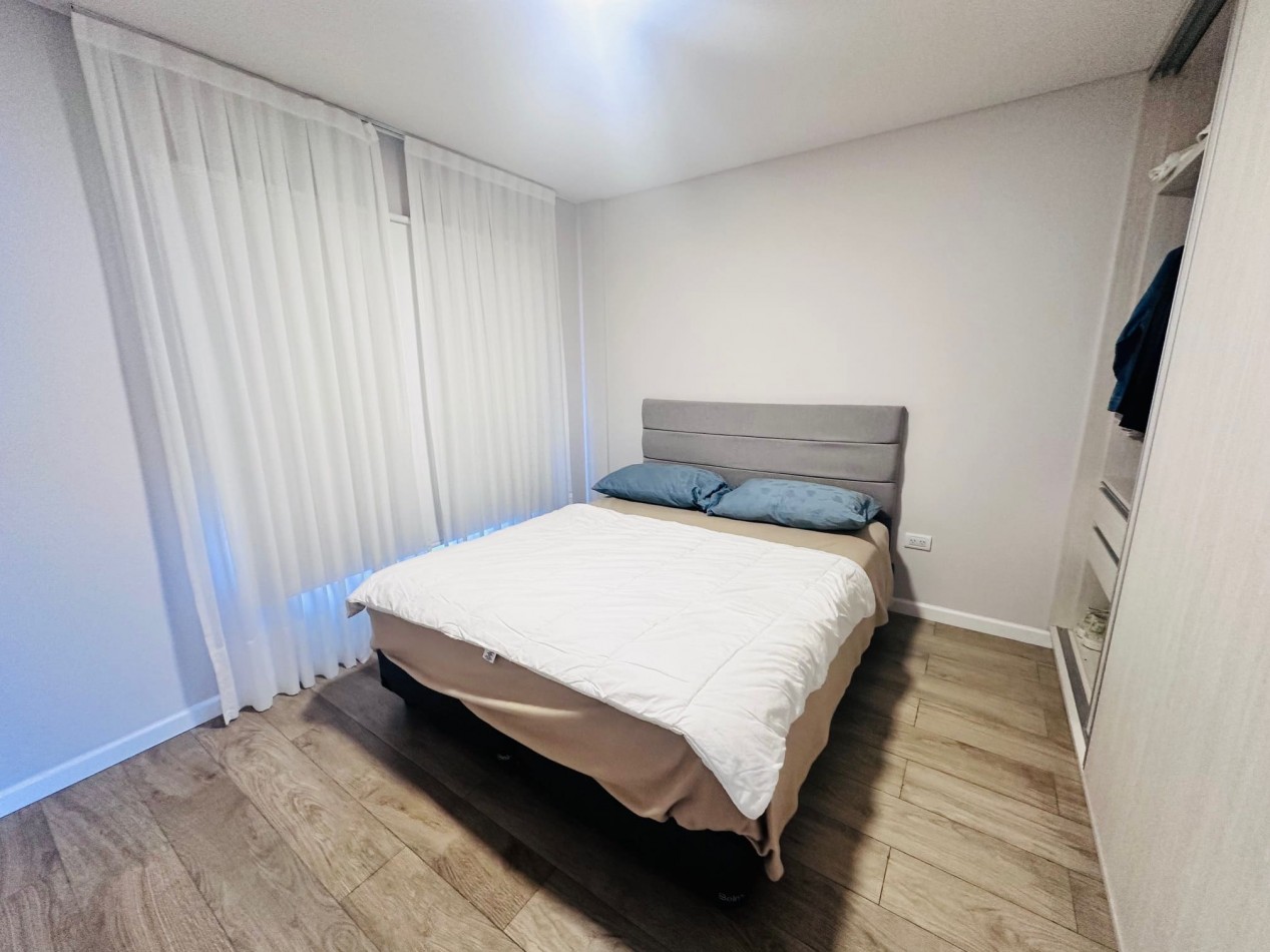 Piso moderno 4 ambientes, cochera y terraza privada Guemes