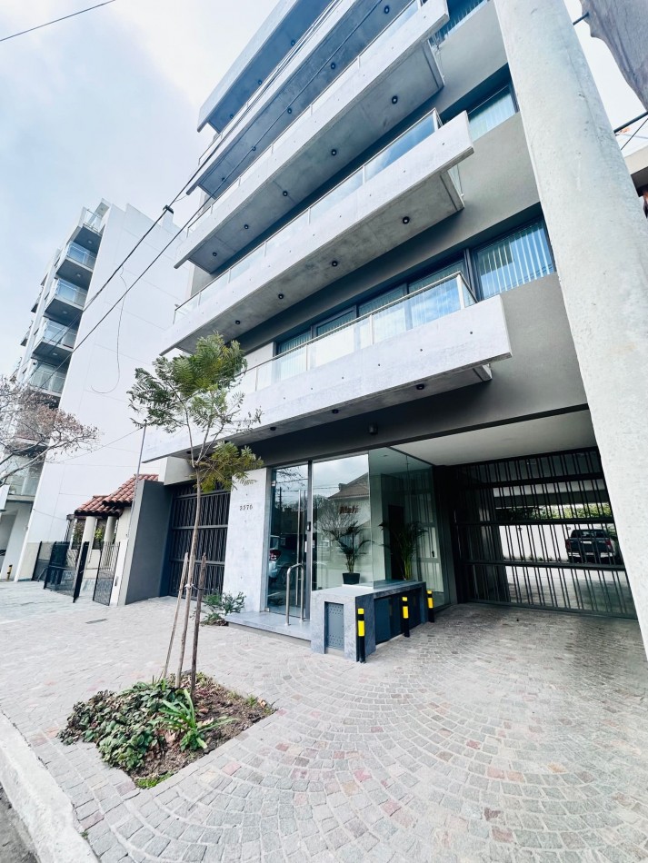 Piso moderno 4 ambientes, cochera y terraza privada Guemes