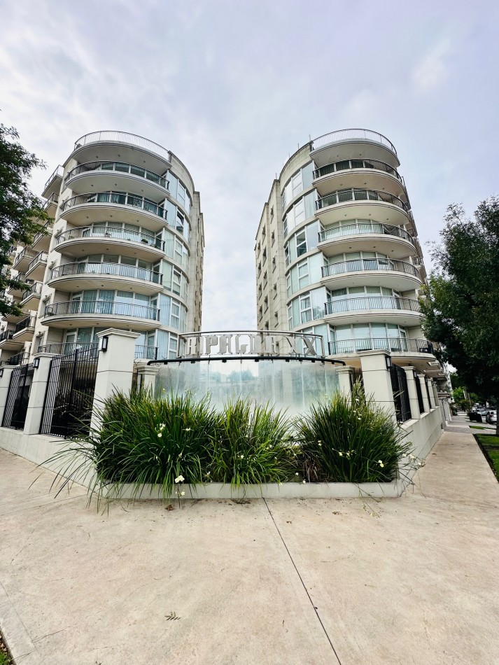 Amplio Departamento 4 ambientes con amenities 2 Cocheras Guemes Residencial