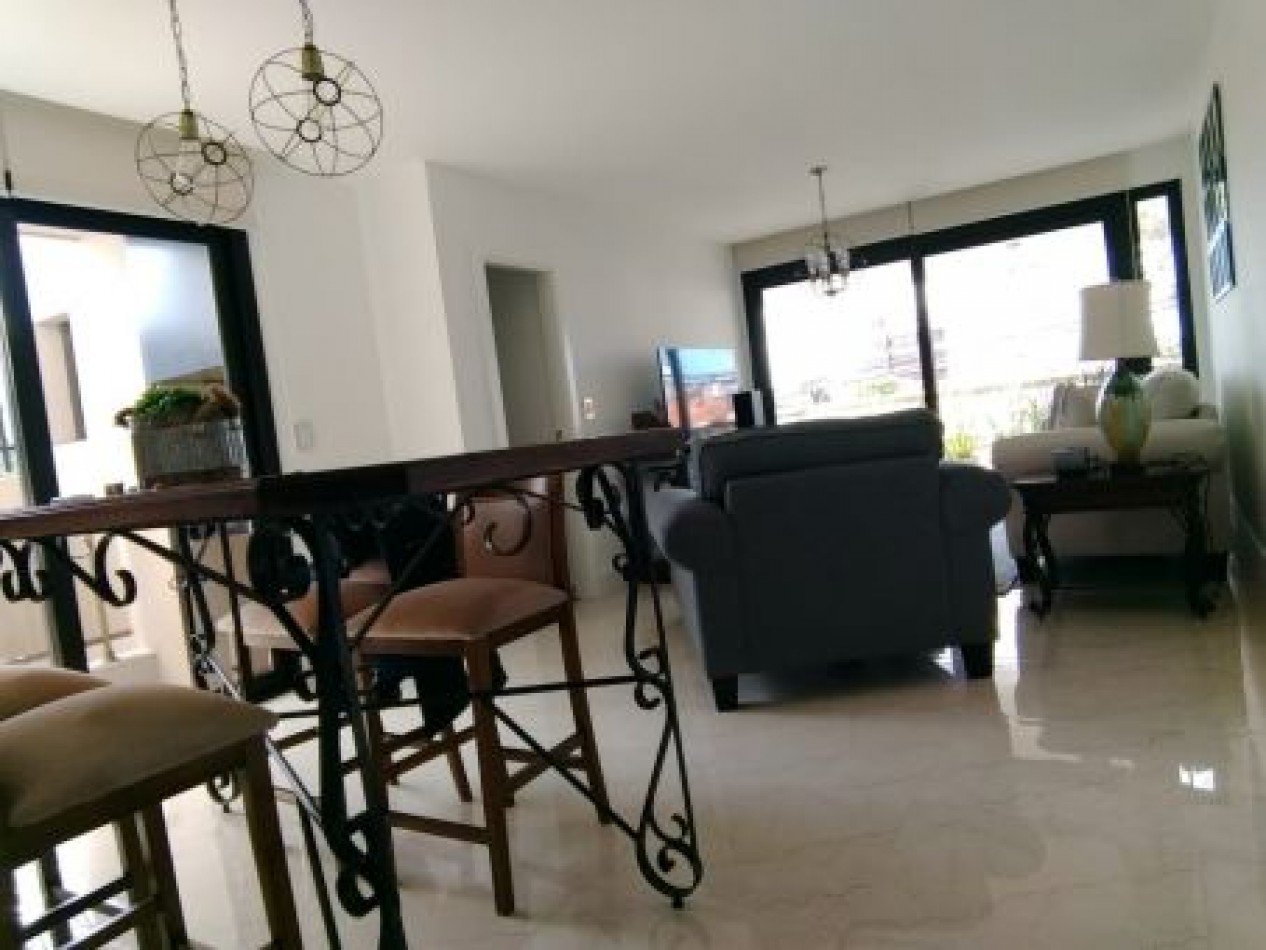 Departamento 4 ambientes con amenities 2 cocheras Playa Grande