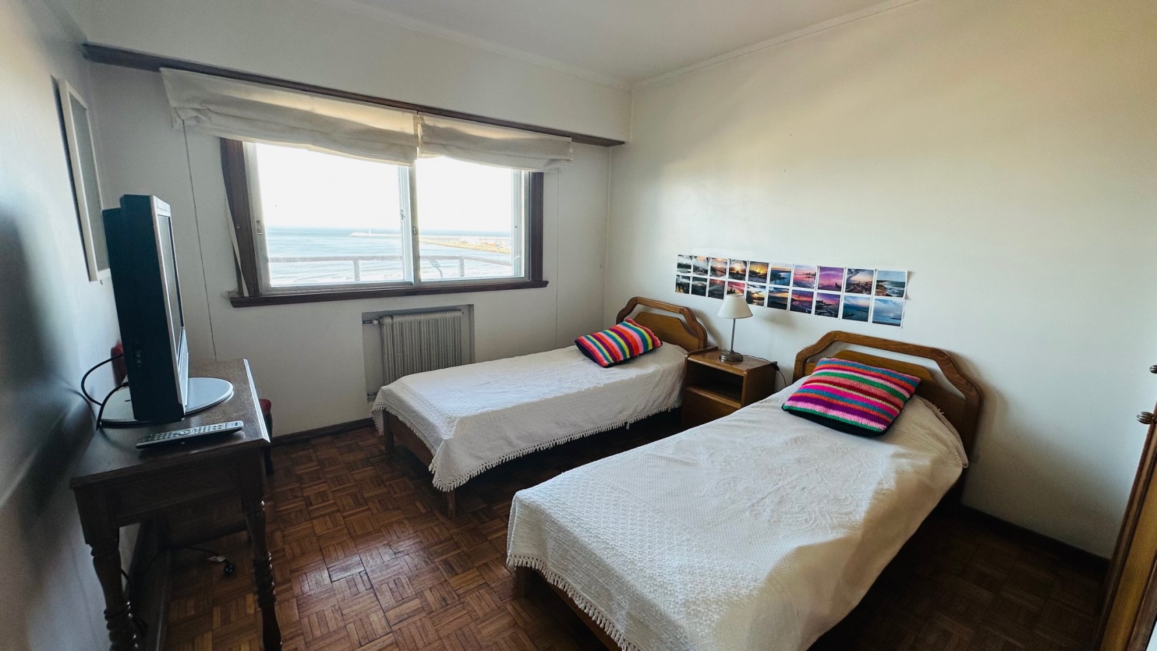 Departamento 3 ambientes mas dependencia, 2 Cocheras vista frente al mar Playa Grande