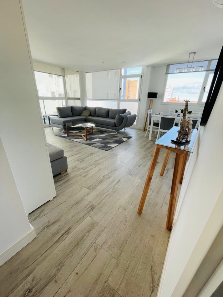 Departamento de categoria con vista frente al mar y amenities Playa Varese