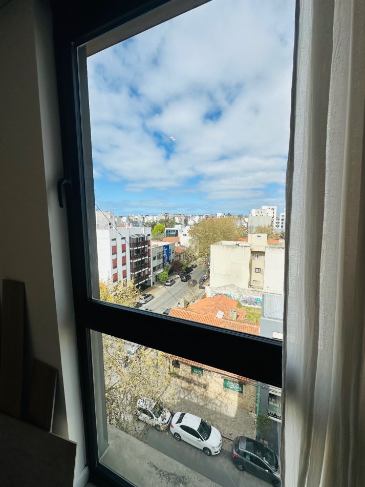 Oficina moderna en Semipiso con cochera doble y baulera Paseo Aldrey