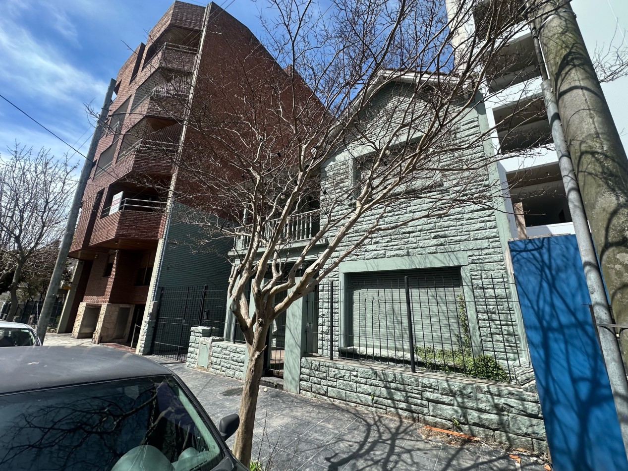 Venta Casa apto uso profesional o propiedad horizontal