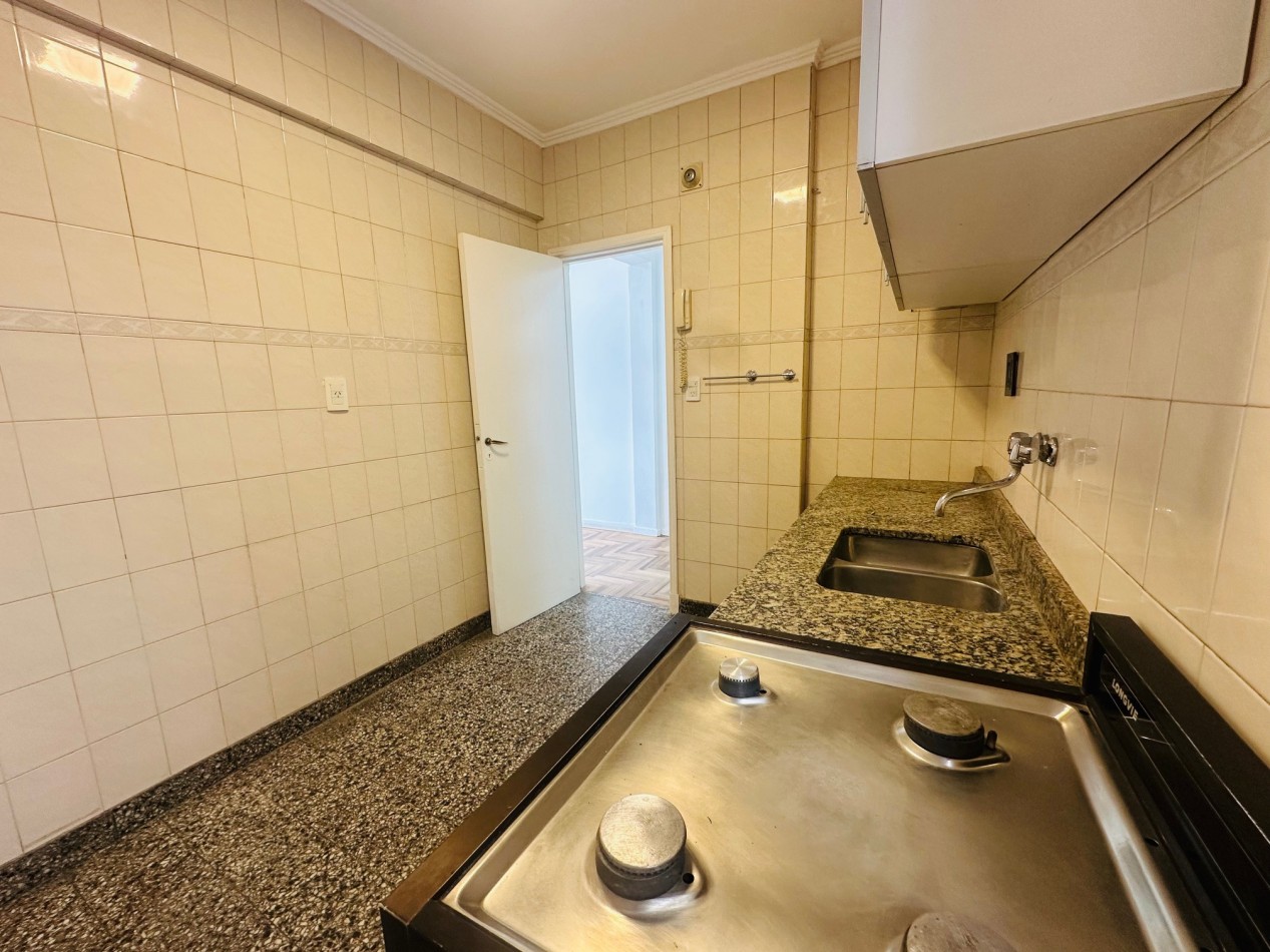 Departamento 3 ambientes con vista al frente barrio Chauvin