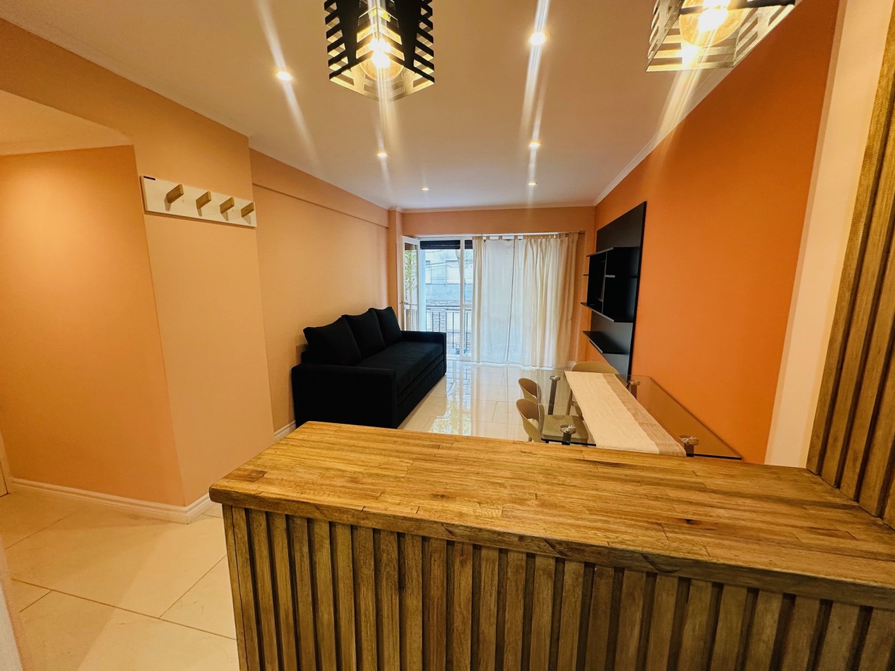 Departamento 2 ambientes reciclado con vista al frente