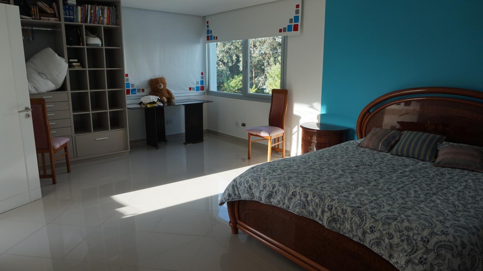 Amplia Casa sobre Lote unico de 1250 mts2 barrio privado Rumenco