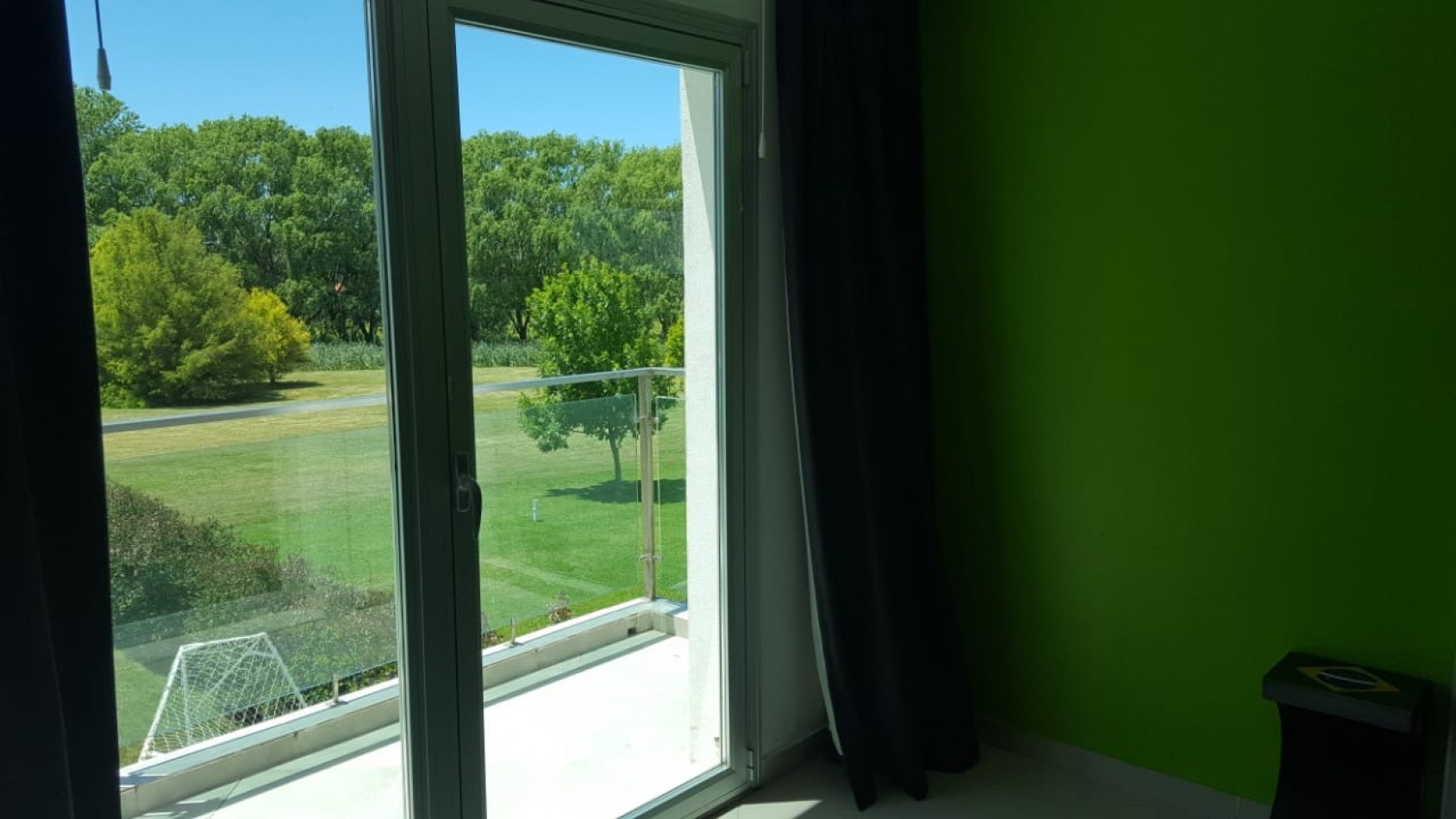 Amplia Casa sobre Lote unico de 1250 mts2 barrio privado Rumenco