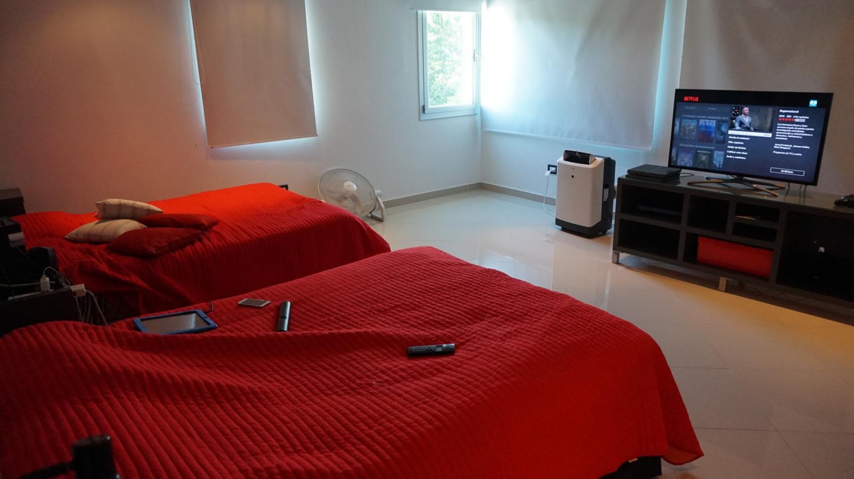 Amplia Casa sobre Lote unico de 1250 mts2 barrio privado Rumenco