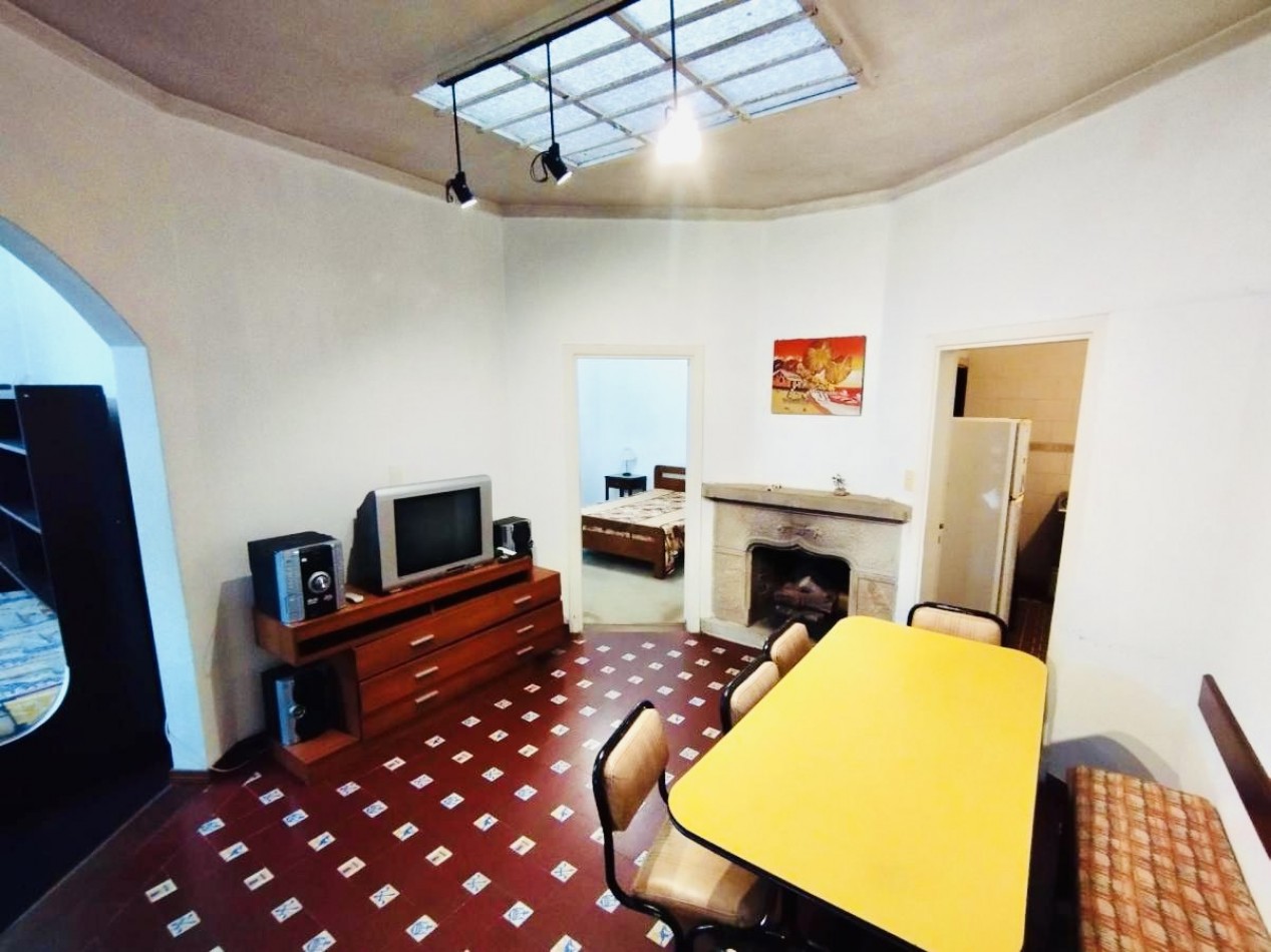 Chalet de estilo Marplatense barrio Parque Luro a metros del mar