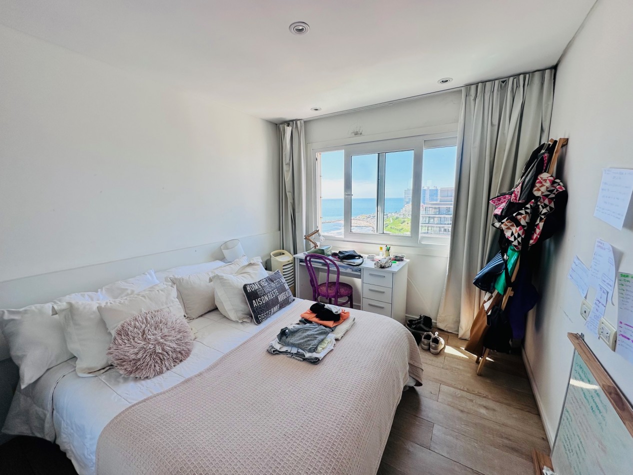 Piso en duplex con quincho, solarium y jacuzzi privado Playa Varese