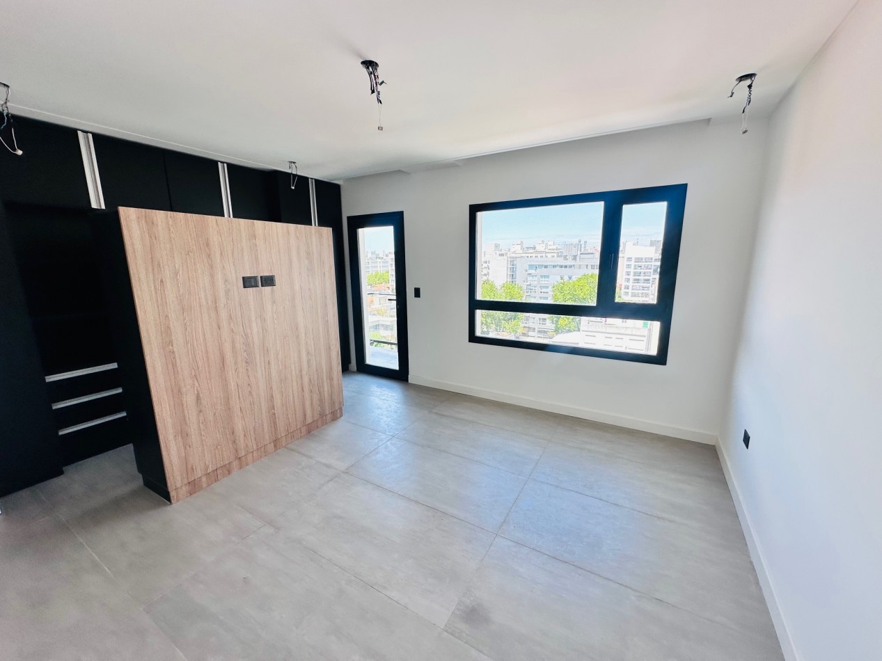 Semipiso al frente a estrenar con cochera zona Guemes