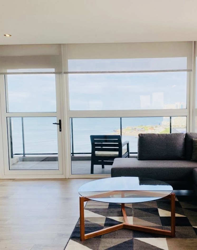 Departamento de categoria con amenities frente al mar Playa Varese