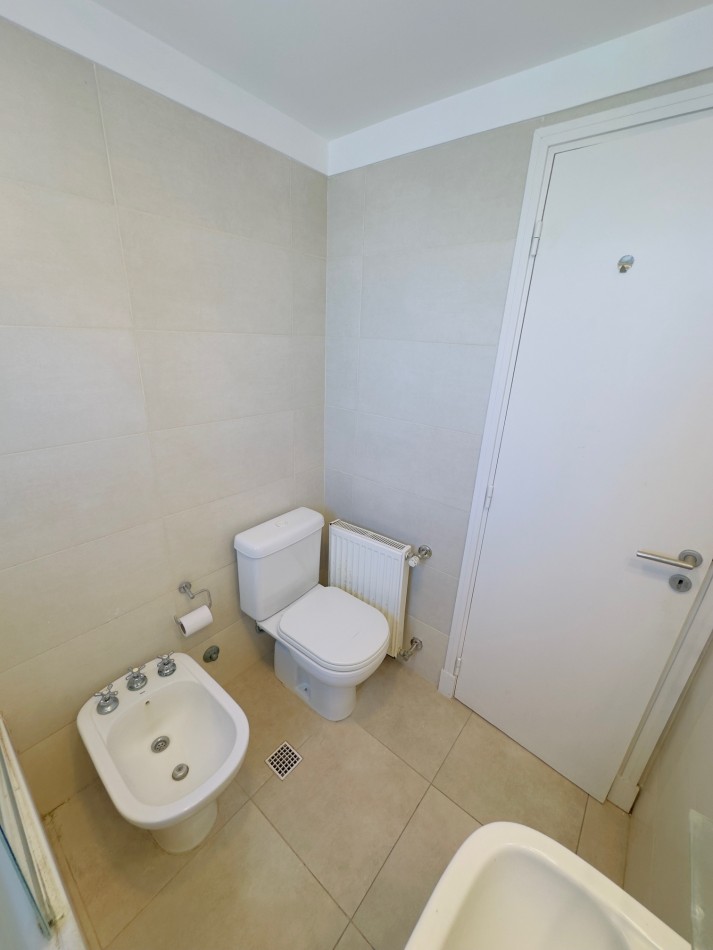 Departamento con cochera muy luminoso vista parcial al mar La Perla