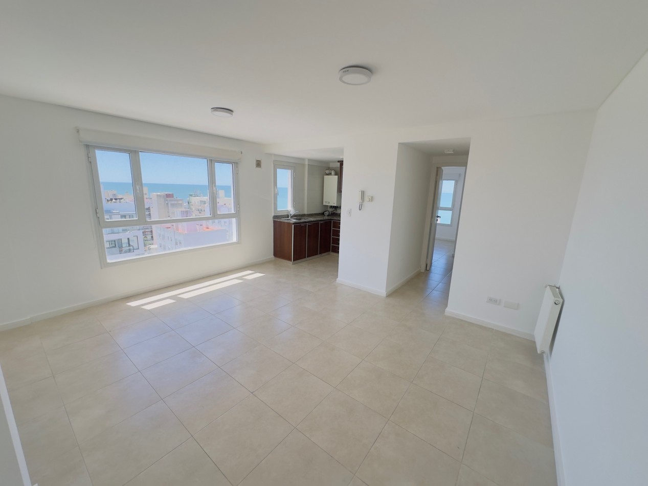 Departamento con cochera muy luminoso vista parcial al mar La Perla