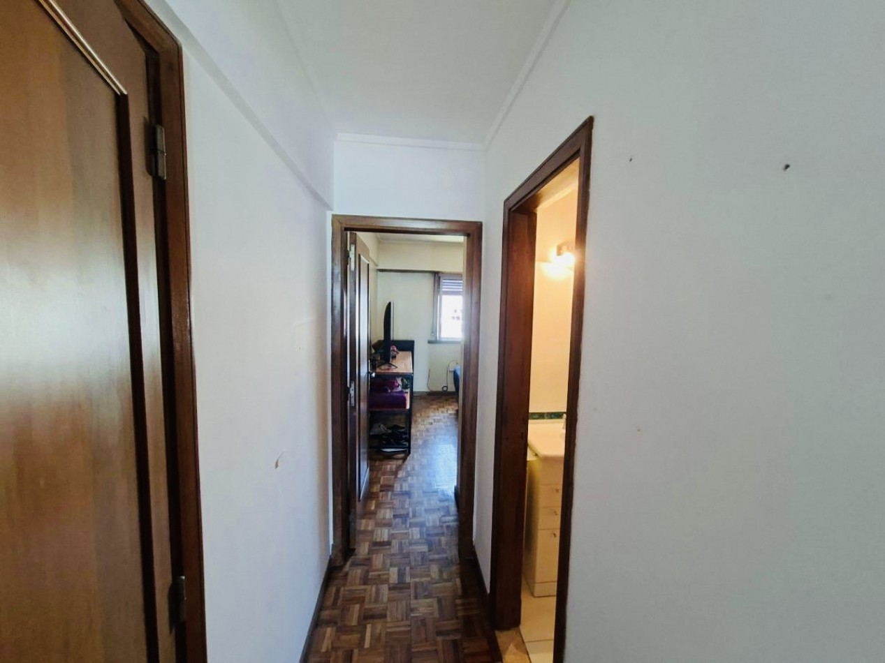 Departamento 3 Ambientes con dependencia, cochera y baulera frente al mar Playa Grande