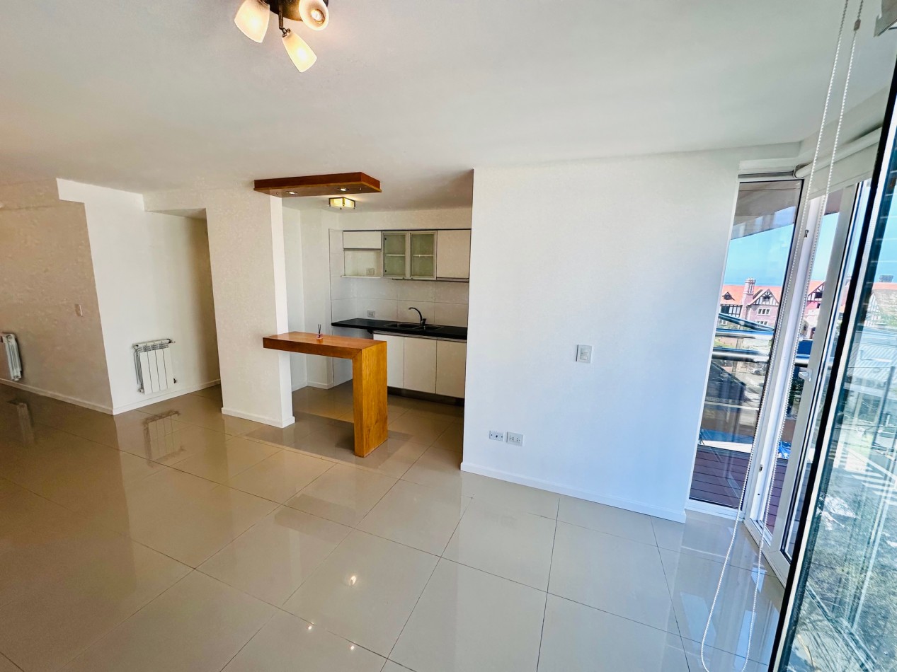 Semipiso moderno 2 ambientes con cochera y amenities