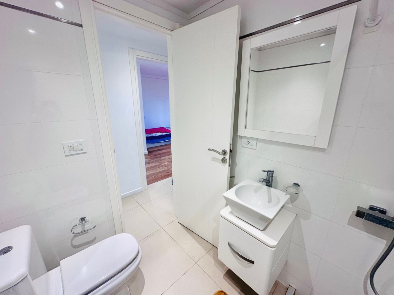 Departamento moderno 3 ambientes, 2 cocheras y amenities frente al mar