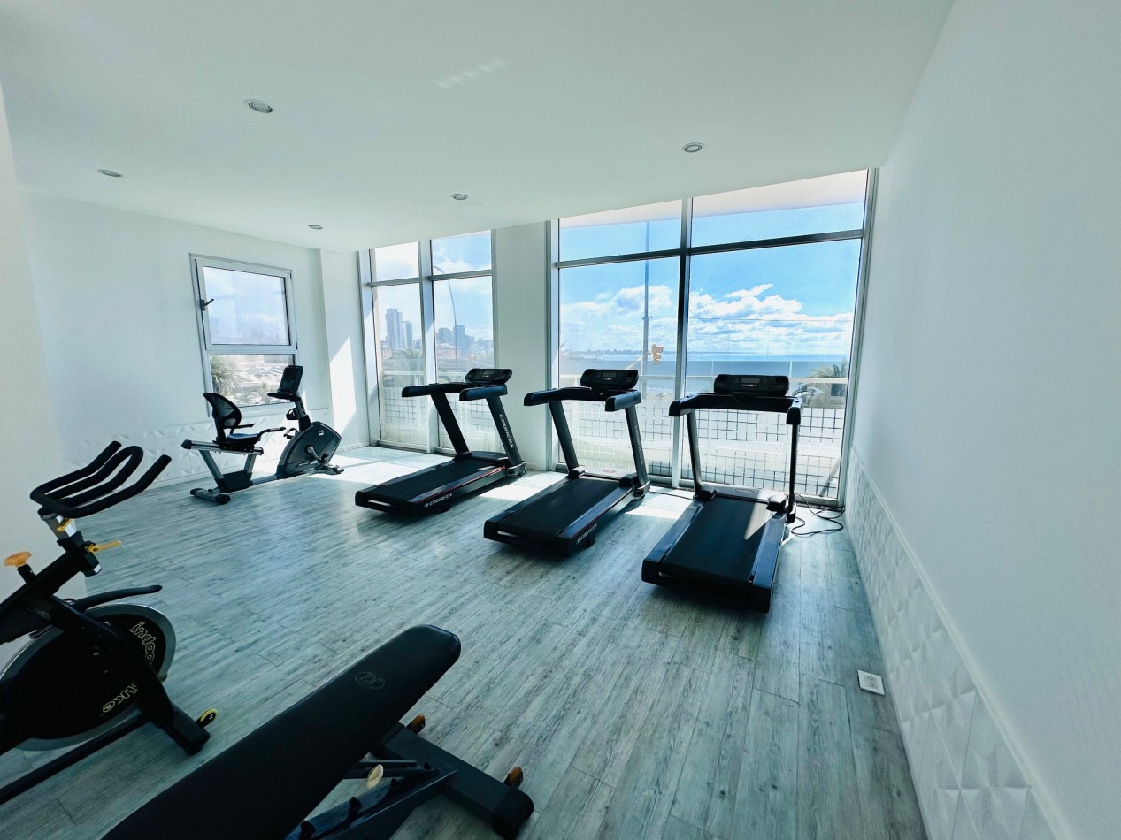 Departamento moderno 3 ambientes, 2 cocheras y amenities frente al mar
