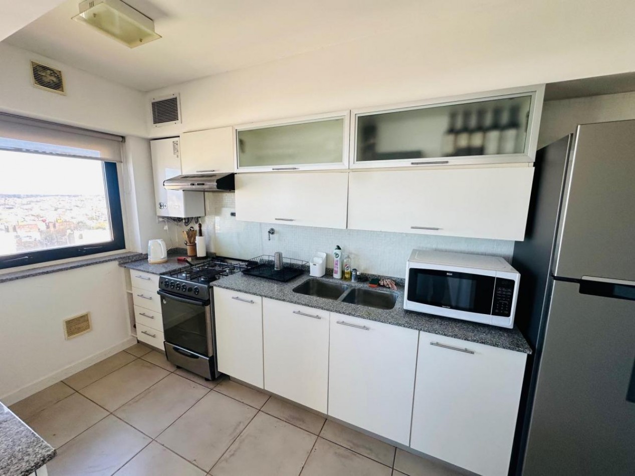 Semipiso 4 Ambientes en Edificio Torre con Amenities Playa Grande