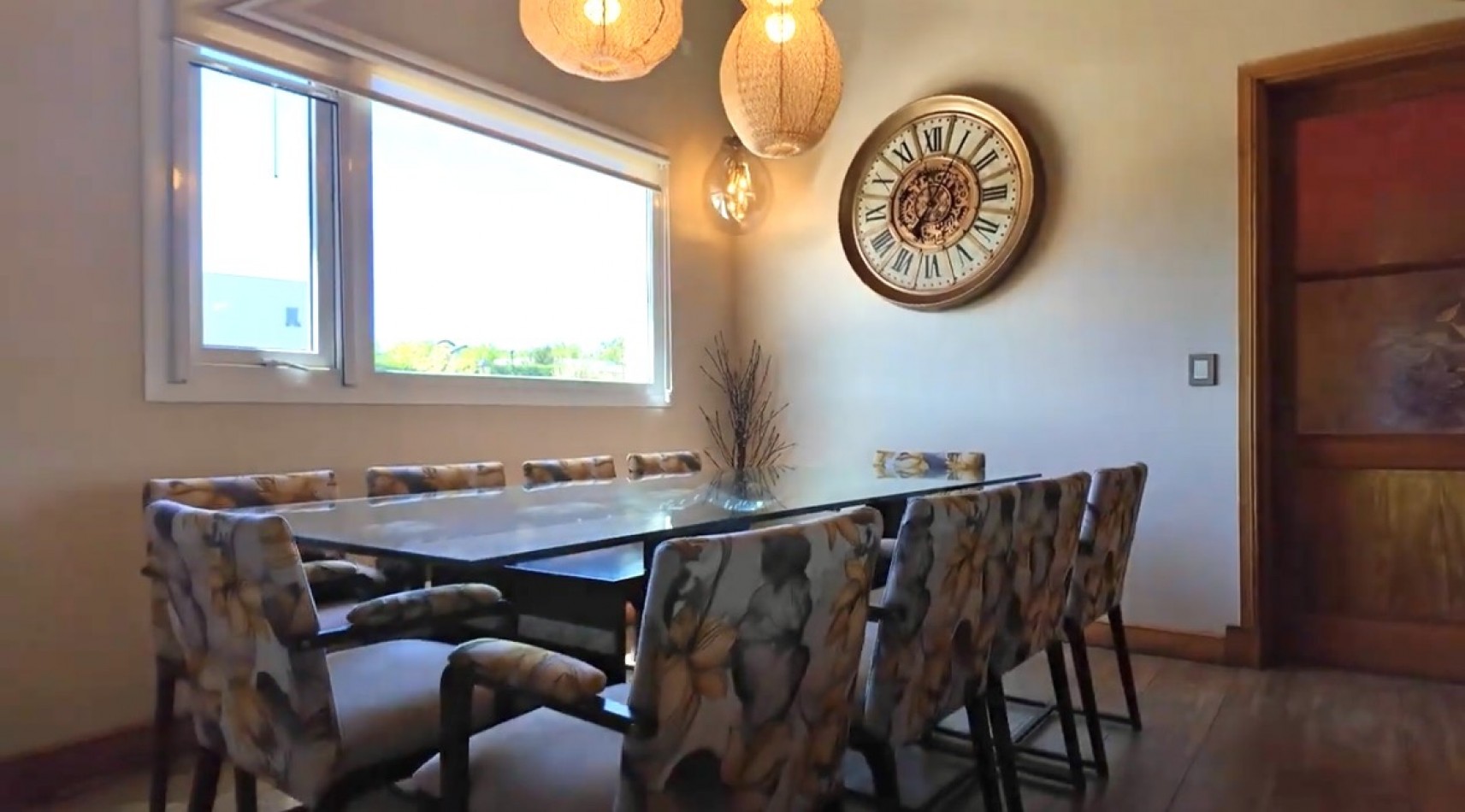 Amplia Casa con pileta barrio privado Arenas del Sur