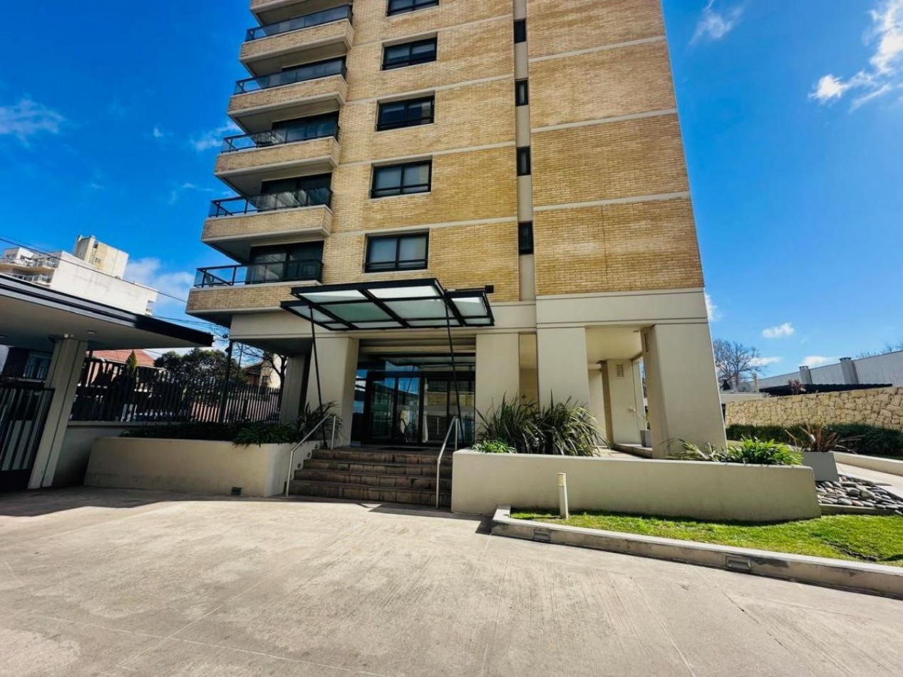 Venta Semipiso 4 ambientes con amenities y vista al mar Playa Grande