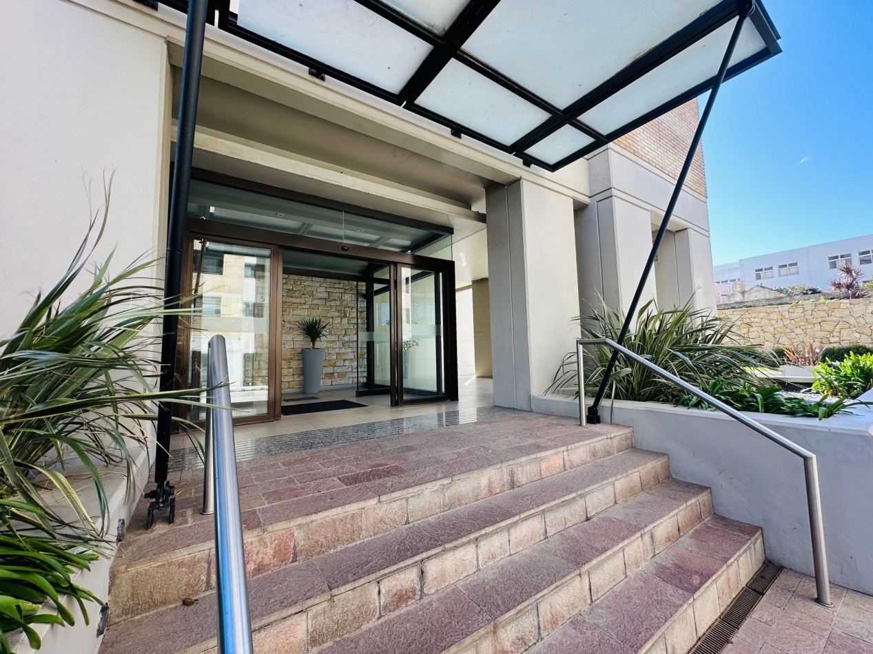 Venta Semipiso 4 ambientes con amenities y vista al mar Playa Grande