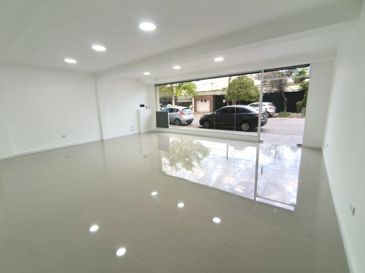 Alquiler Local Comercial a Estrenar sobre calle San Juan