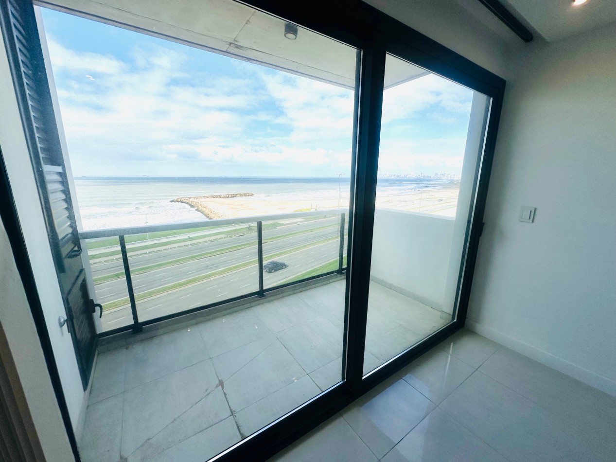 Semipiso a estrenar con vista plena frente al mar