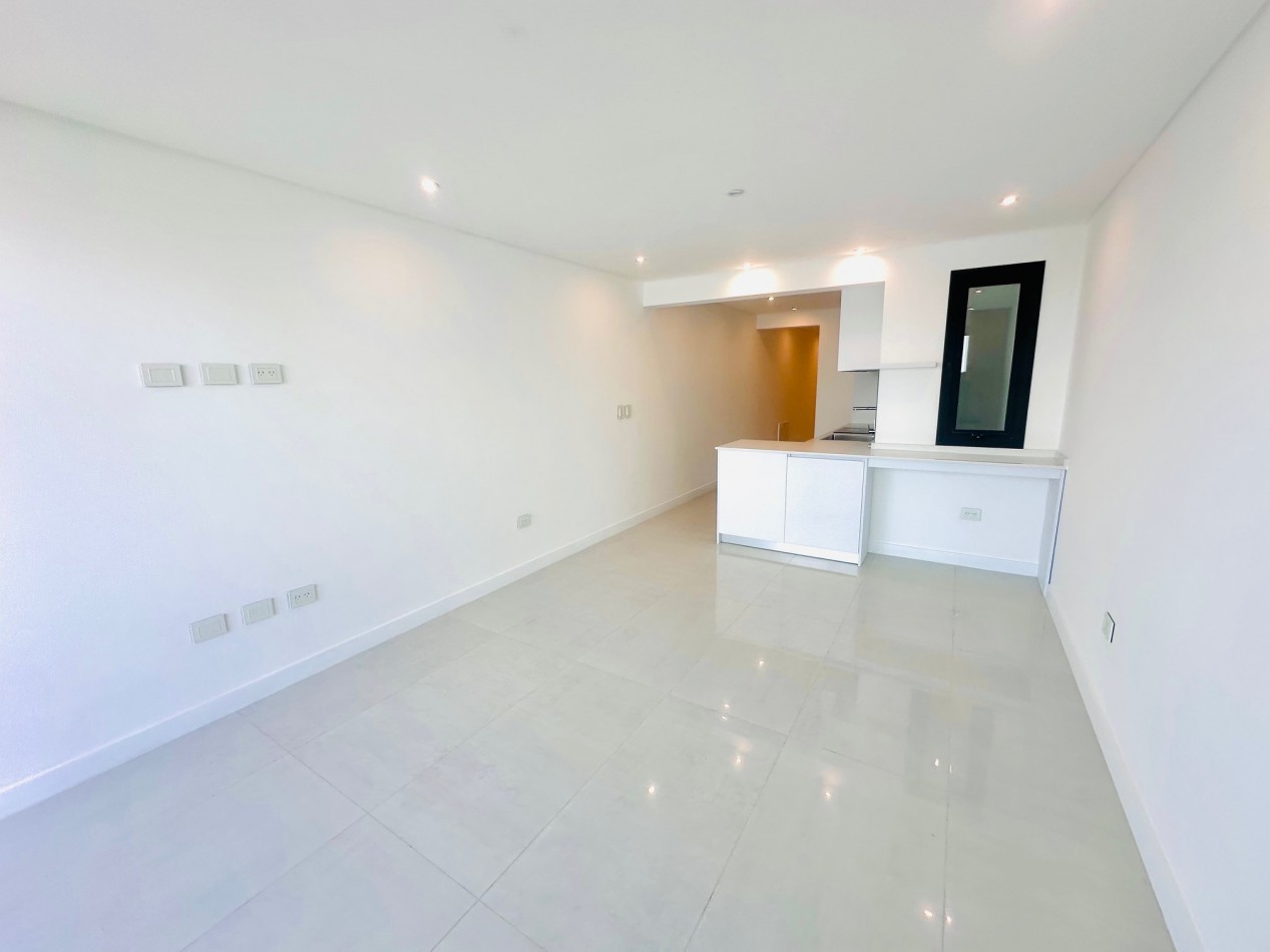 Semipiso a estrenar con vista plena frente al mar