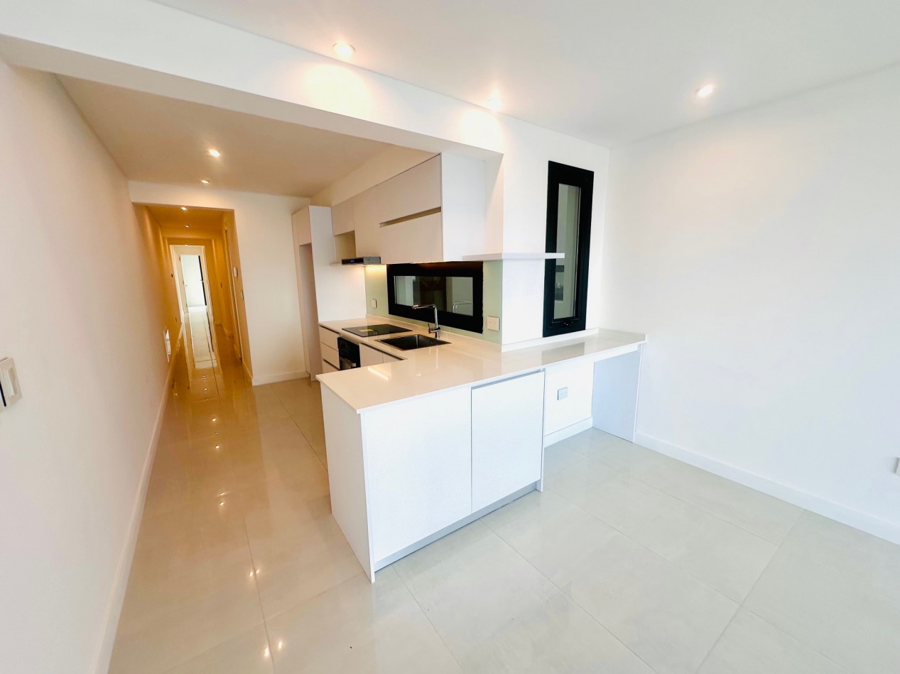 Semipiso a estrenar con vista plena frente al mar