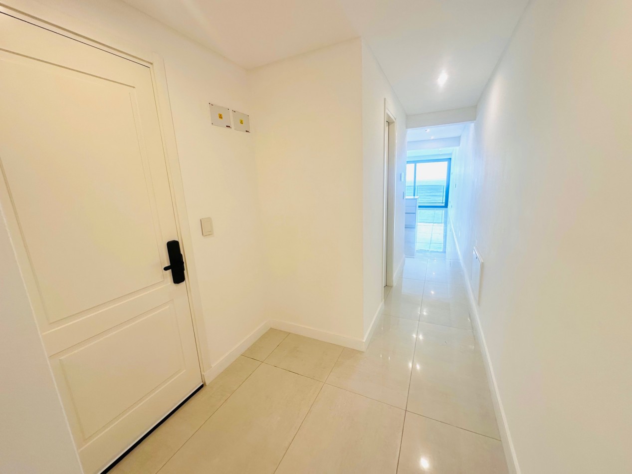 Semipiso a estrenar con vista plena frente al mar