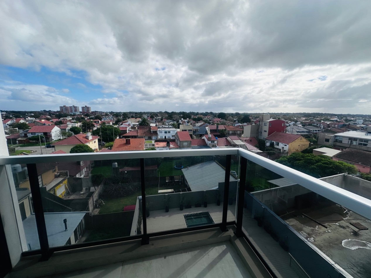 Semipiso a estrenar con vista plena frente al mar