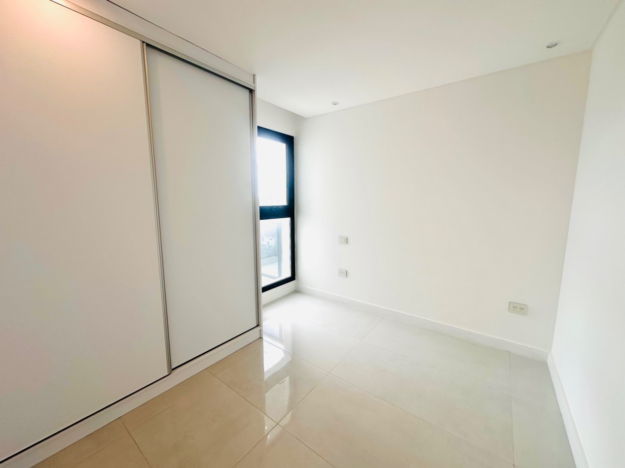 Semipiso a estrenar con vista plena frente al mar