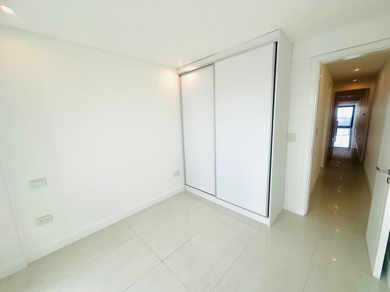 Semipiso a estrenar con vista plena frente al mar