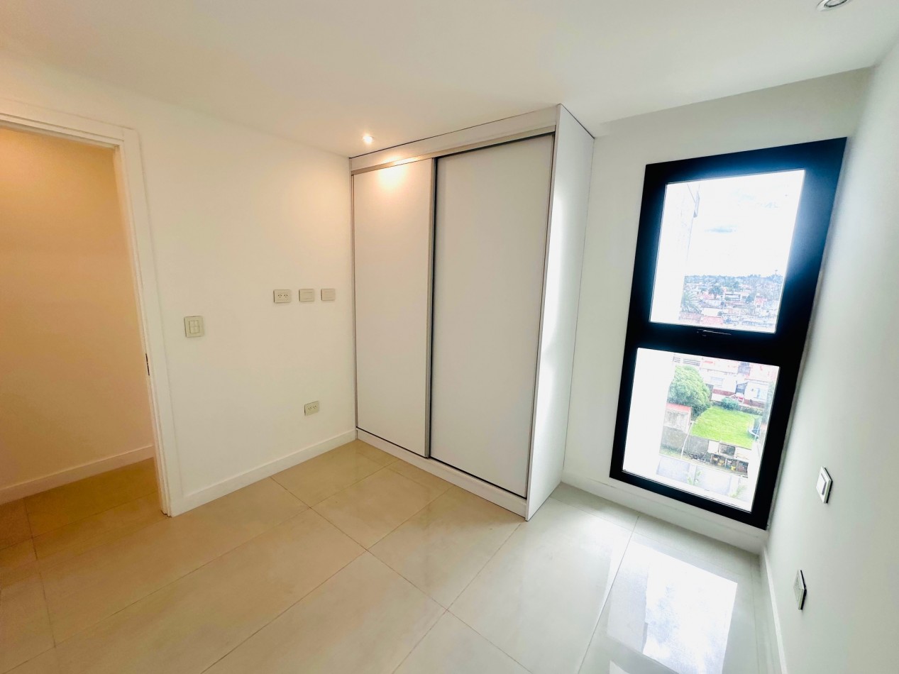 Semipiso a estrenar con vista plena frente al mar