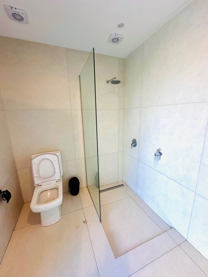 Semipiso a estrenar con vista plena frente al mar