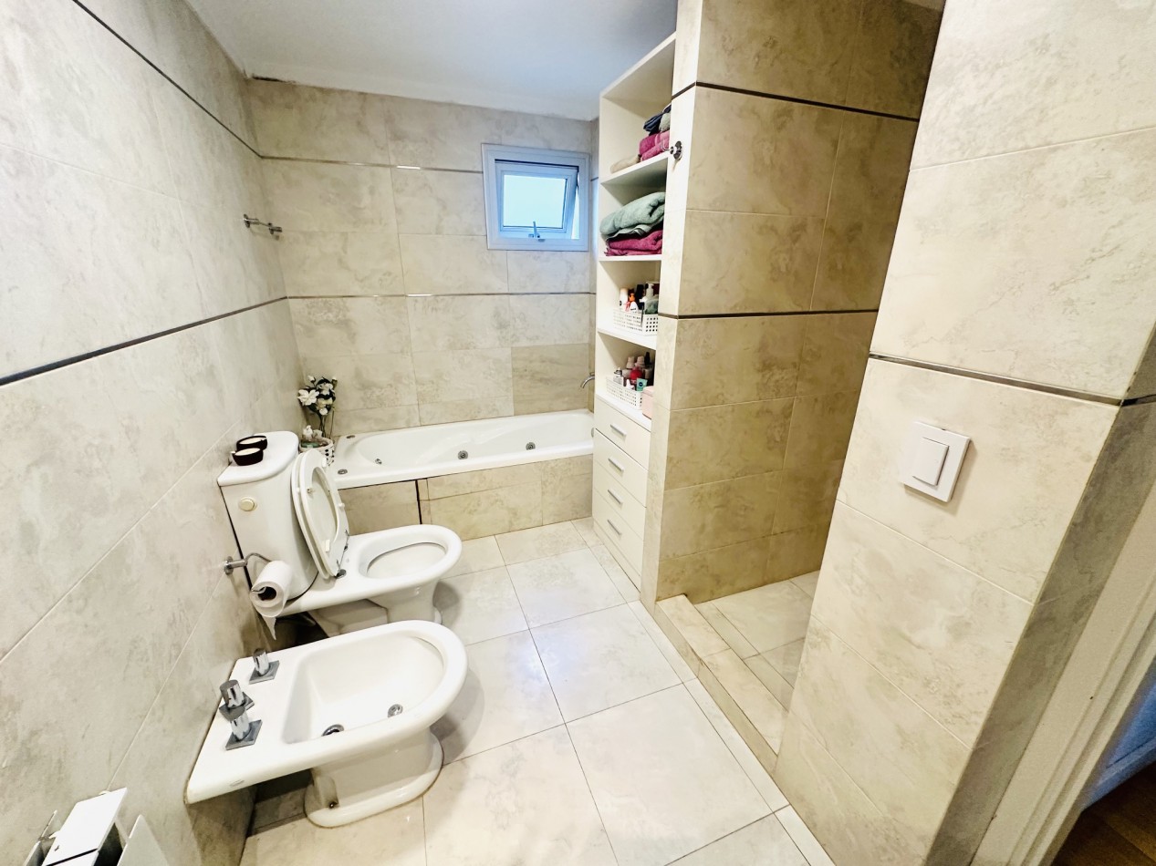  Semipiso 4 ambientes mas dependencia con amenities frente al mar