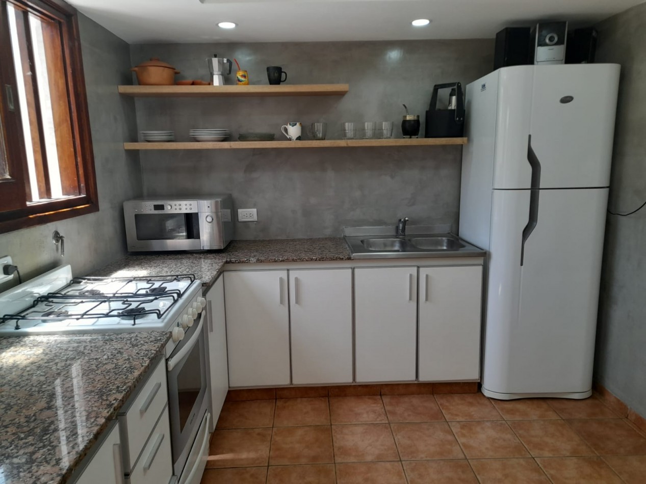 Alquiler Duplex 3 dormitorios con garage San Carlos