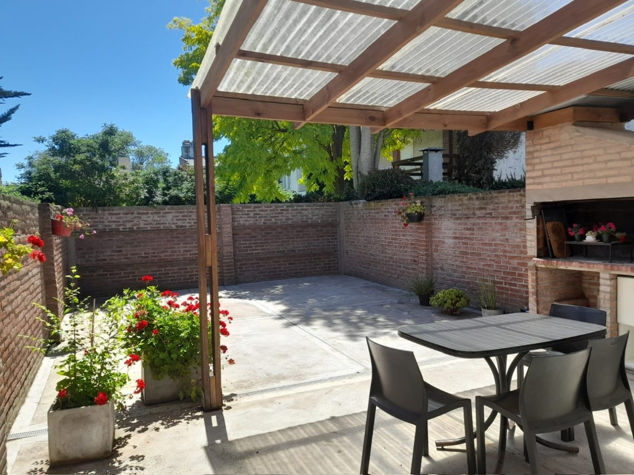 Alquiler Duplex 3 dormitorios con garage San Carlos