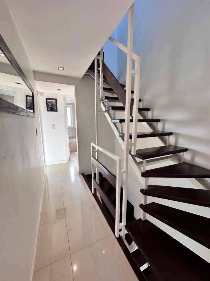 Amplio y moderno Duplex 5 ambientes Barrio Chauvin