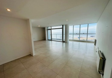 Venta amplio Semipiso con amenities y vista al mar